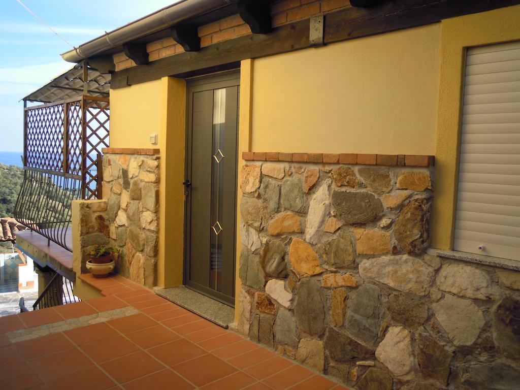 Appartamenti Con Vista Panoramica Santa Maria Navarrese Room photo